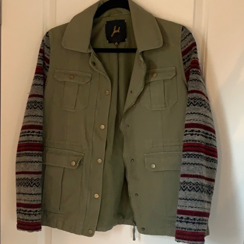 Jack by BB Dakota Green Khaki Jacket with Pattern Sleeves